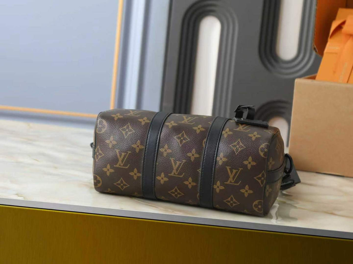 B1R76E53 Fashion leather bag