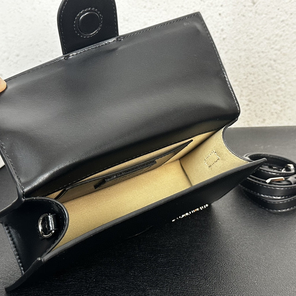 146PA133B Popular leather  bags