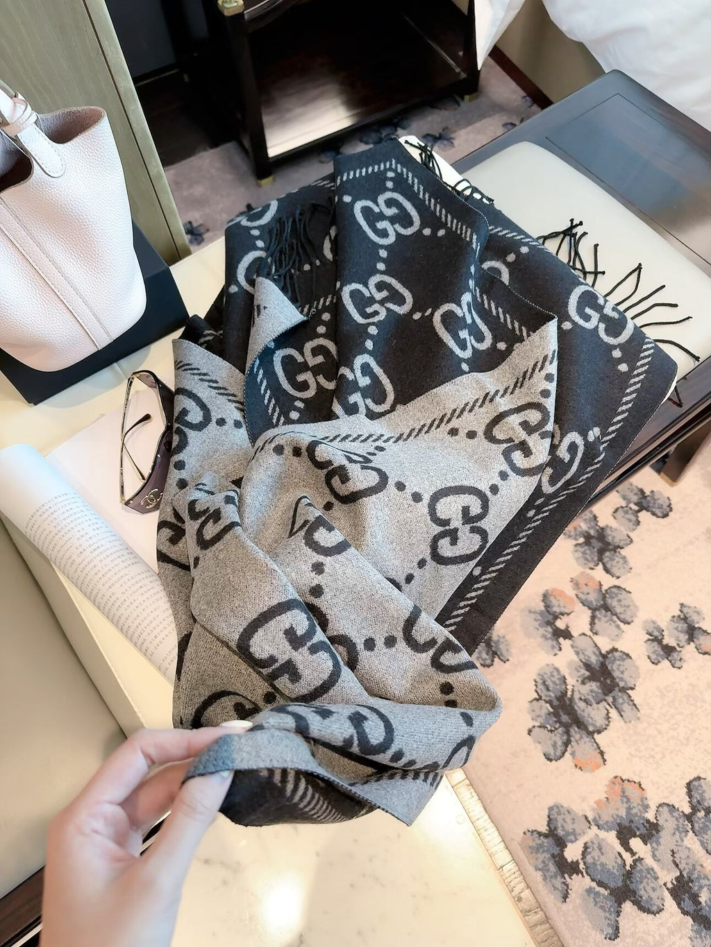 W1R96B129 Popular Winter Scarves