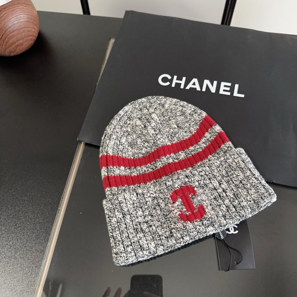 M1R86C24 Fashion hats