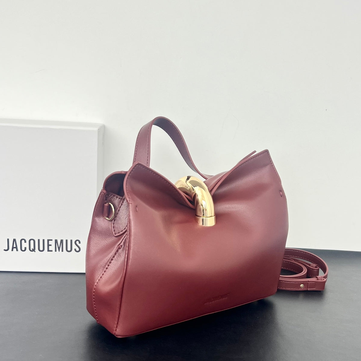 B1R106A2 Fashion leather bag