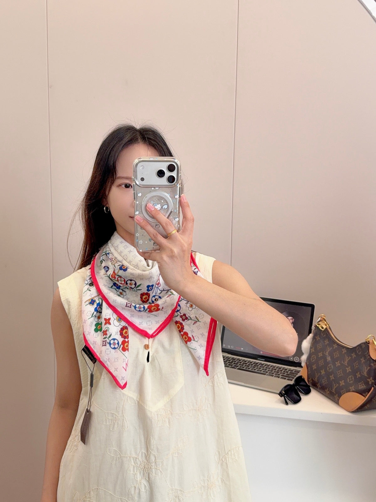 136NE29W Popular Silk Scarve