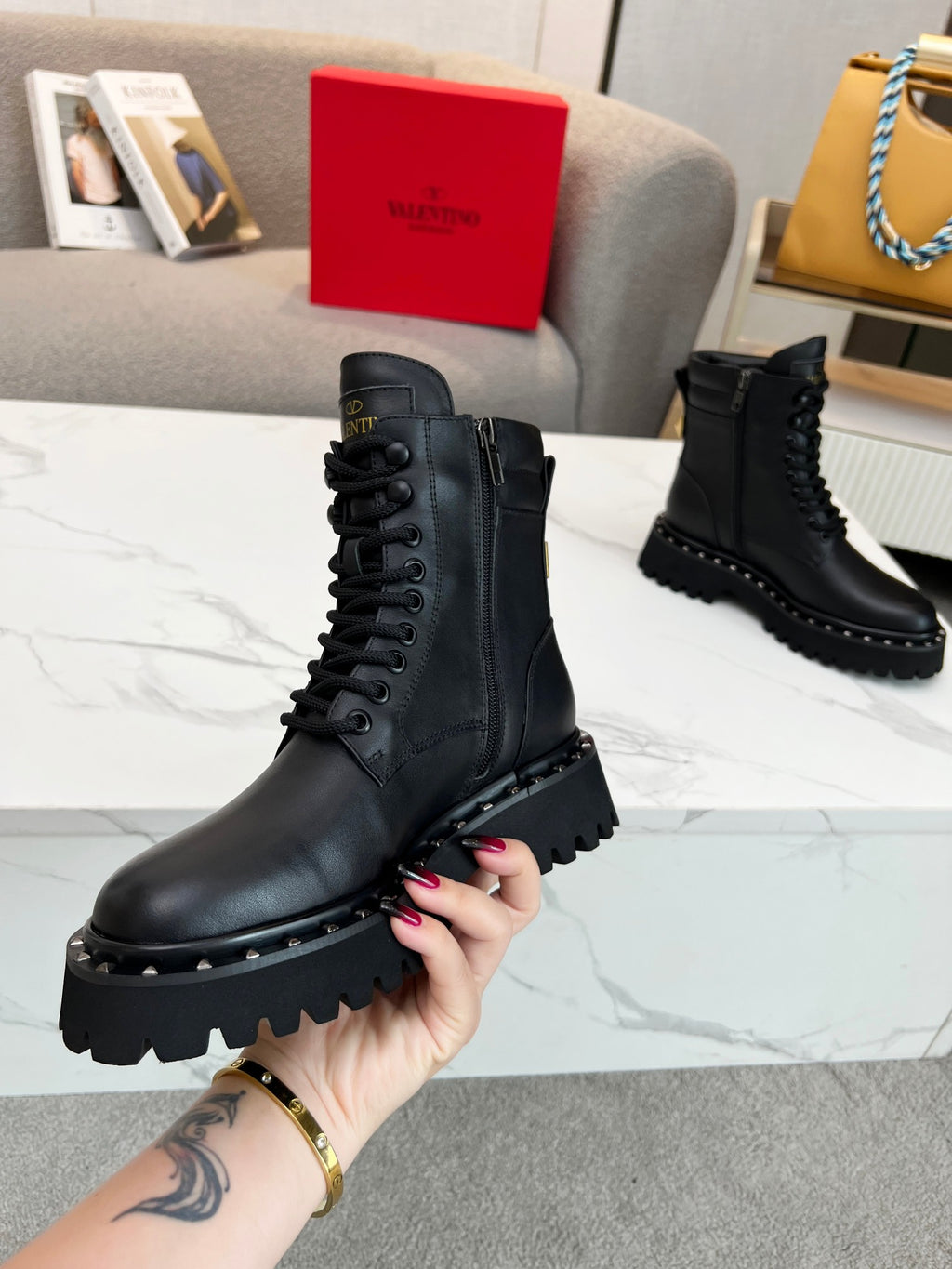 Z2R96VL7 Popular high-quality leather shoes