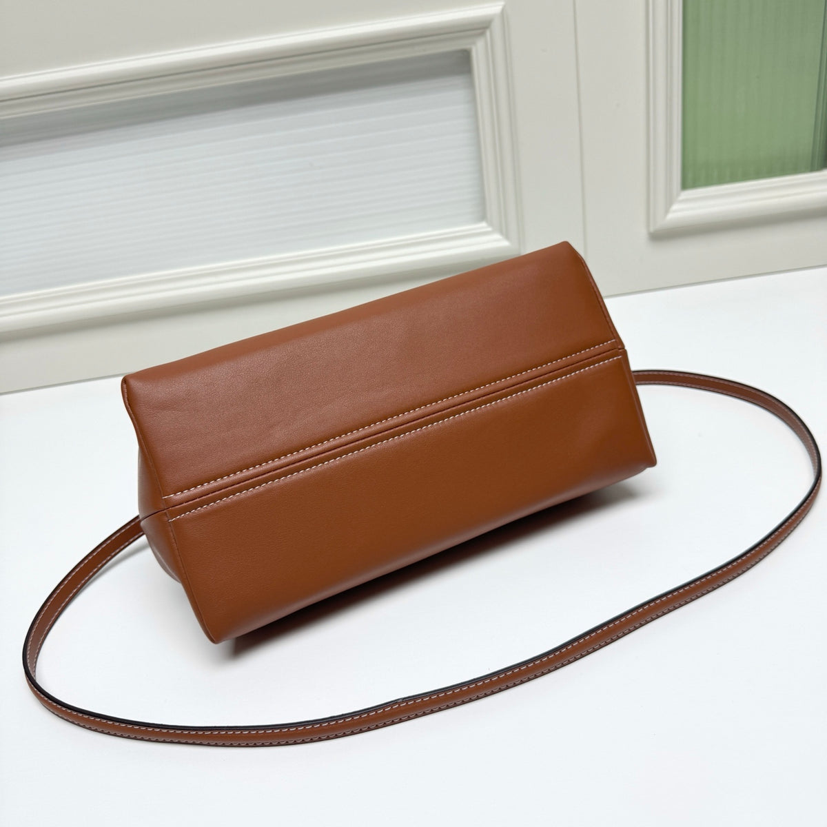 B1R106N1 Fashion leather bag