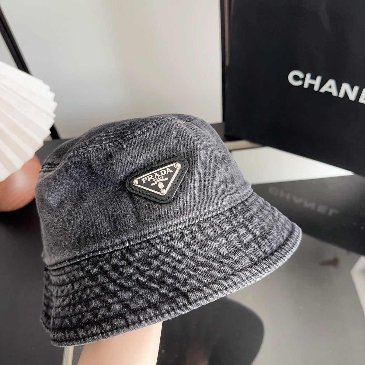 M1R96P26 Fashion hats