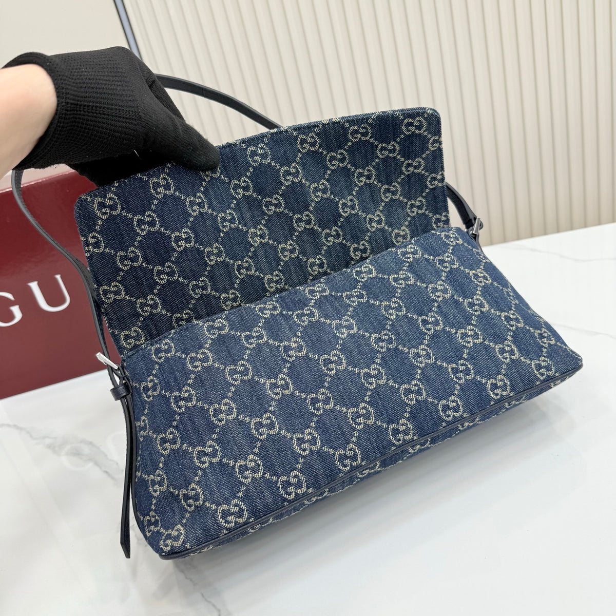 B1N67B13 Fashion bags