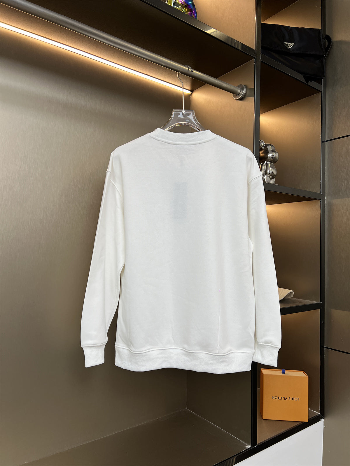 85ZJ169U Popular Sweaters