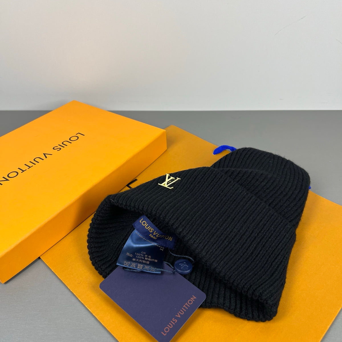 M1R96E32 Fashion hats