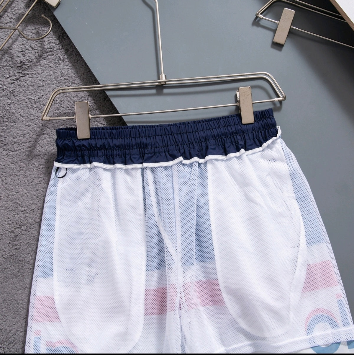U1N36A28 Popular shorts