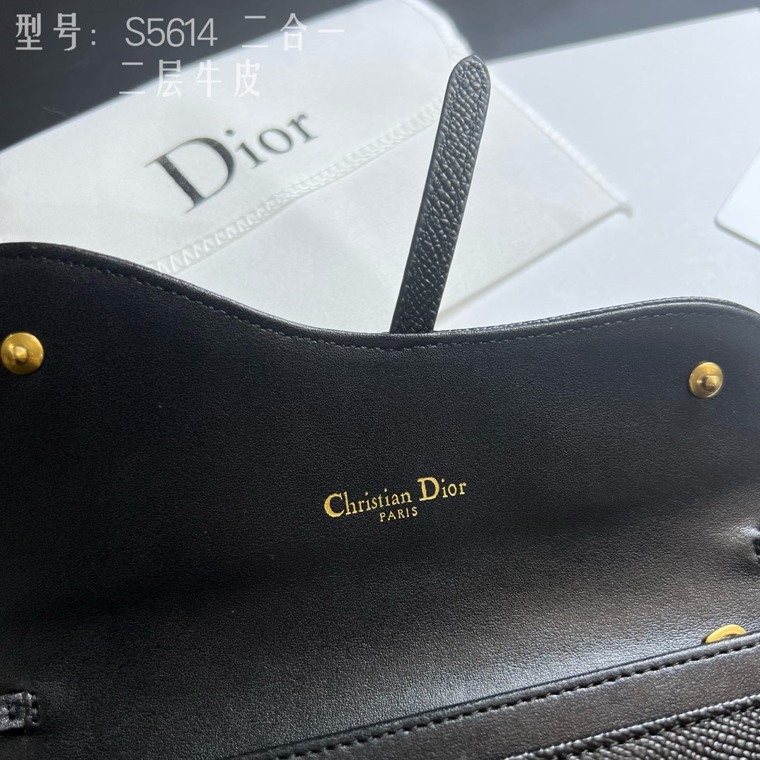 B1X76D5 Fashion wallets