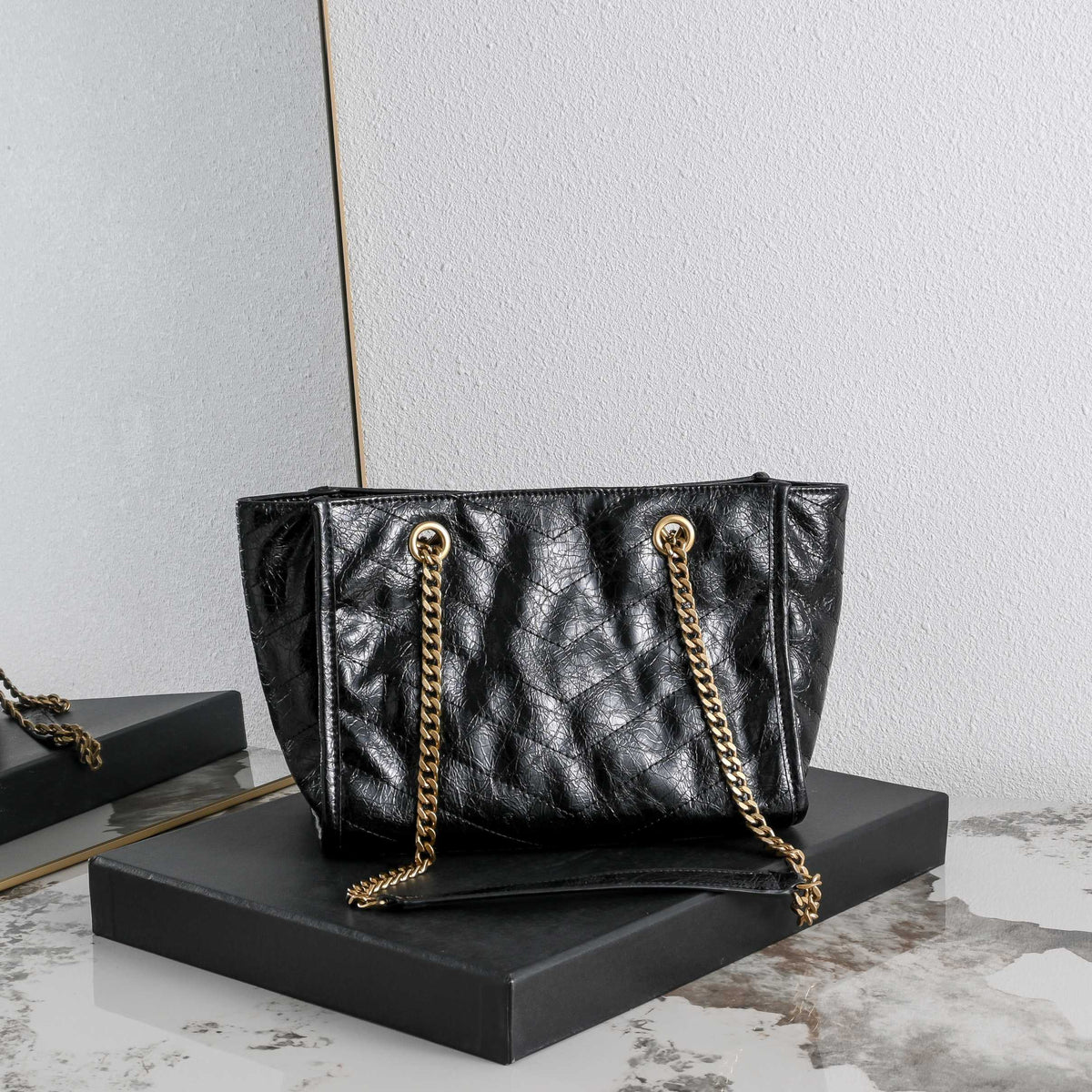 B1R76SL19 Popular leather bag
