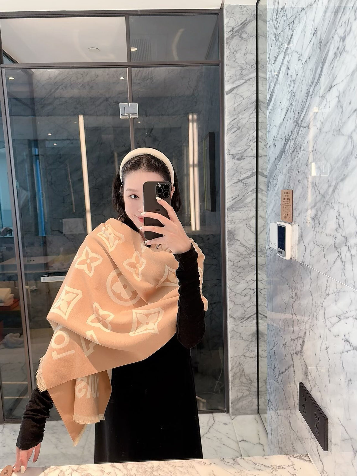 W1R106E51 Fashion Winter Scarves