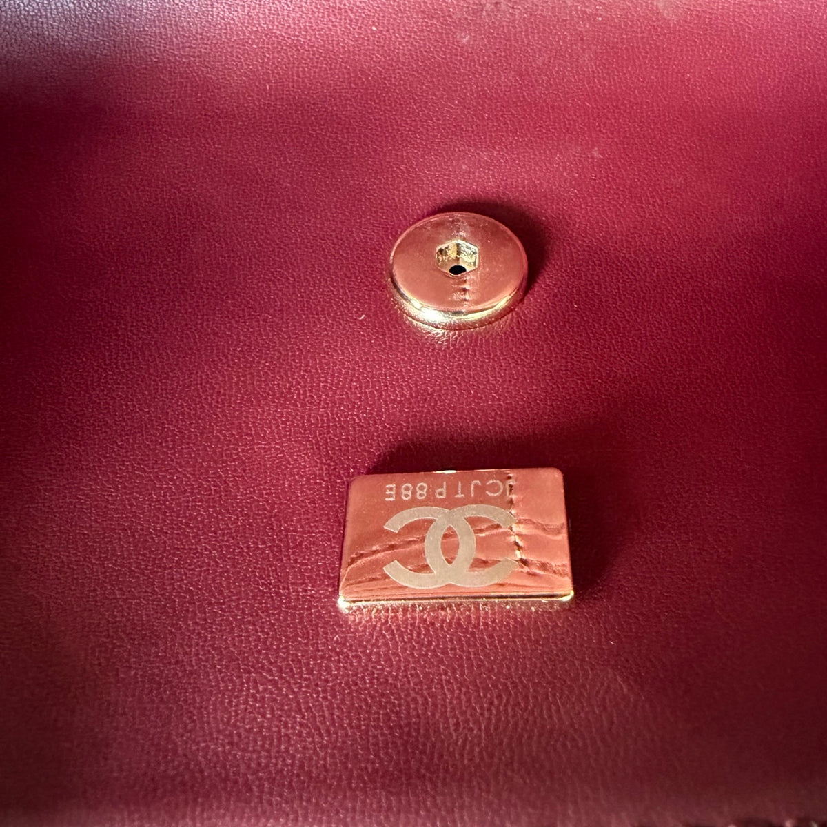 B1R76C30 Popular leather bag