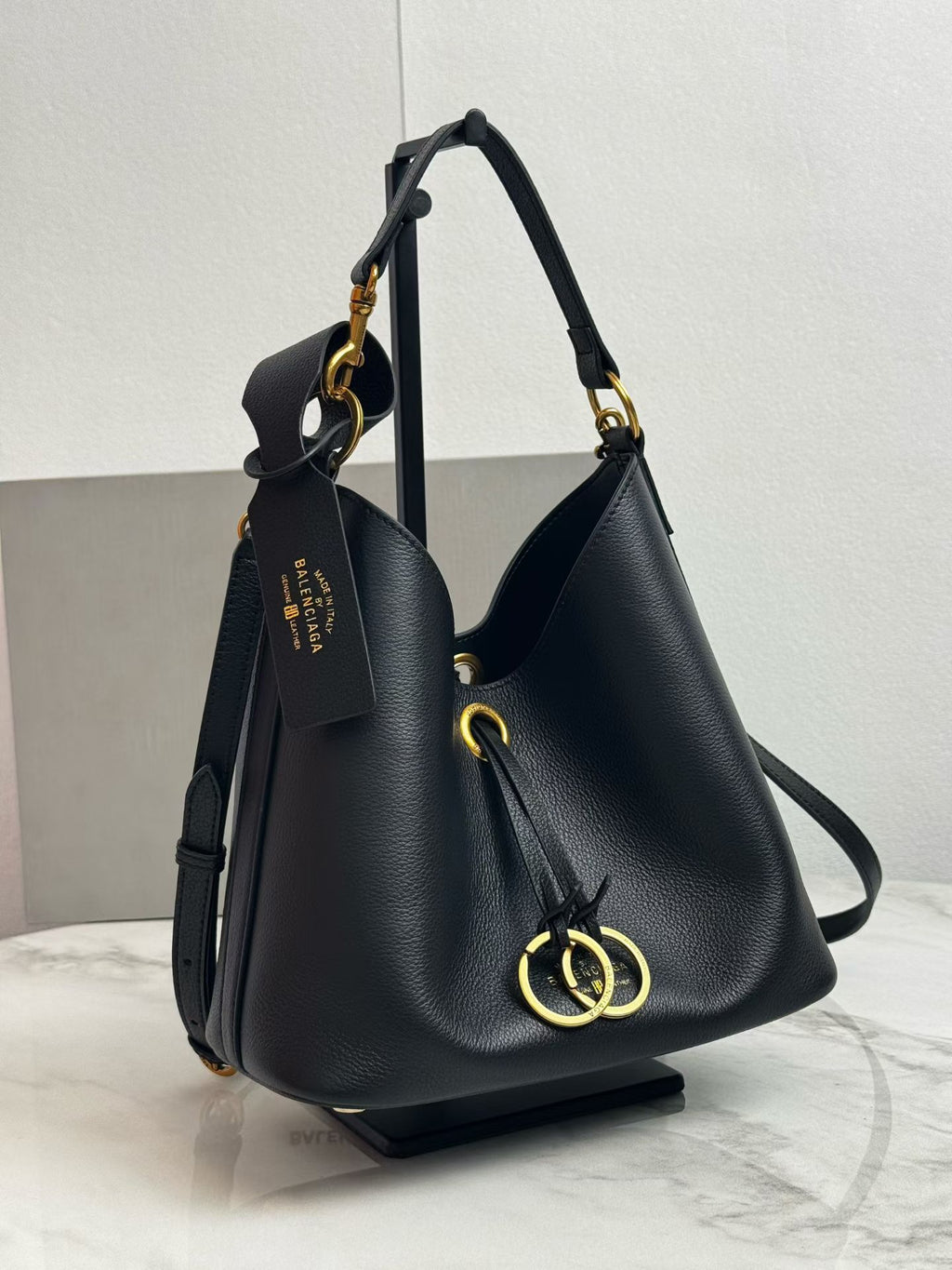 146PJ144B Popular leather bags