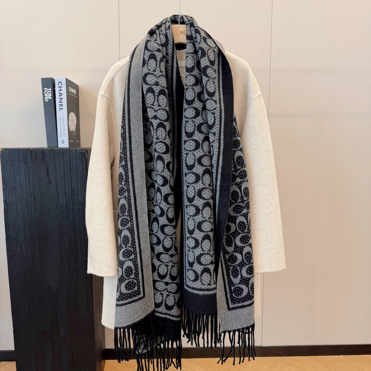 W1R86A56 Fashion Winter Scarves