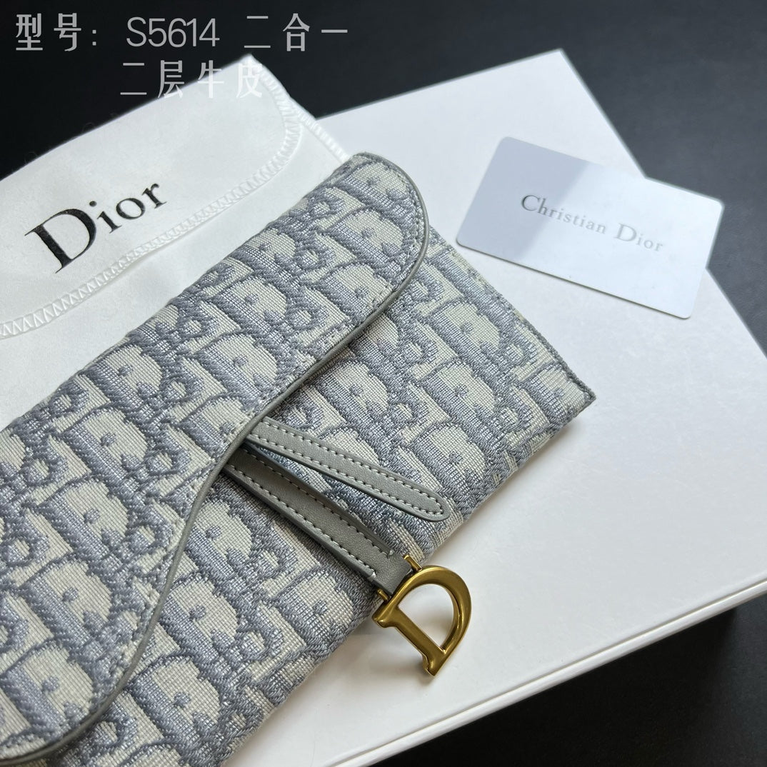 B1X76D5 Fashion wallets