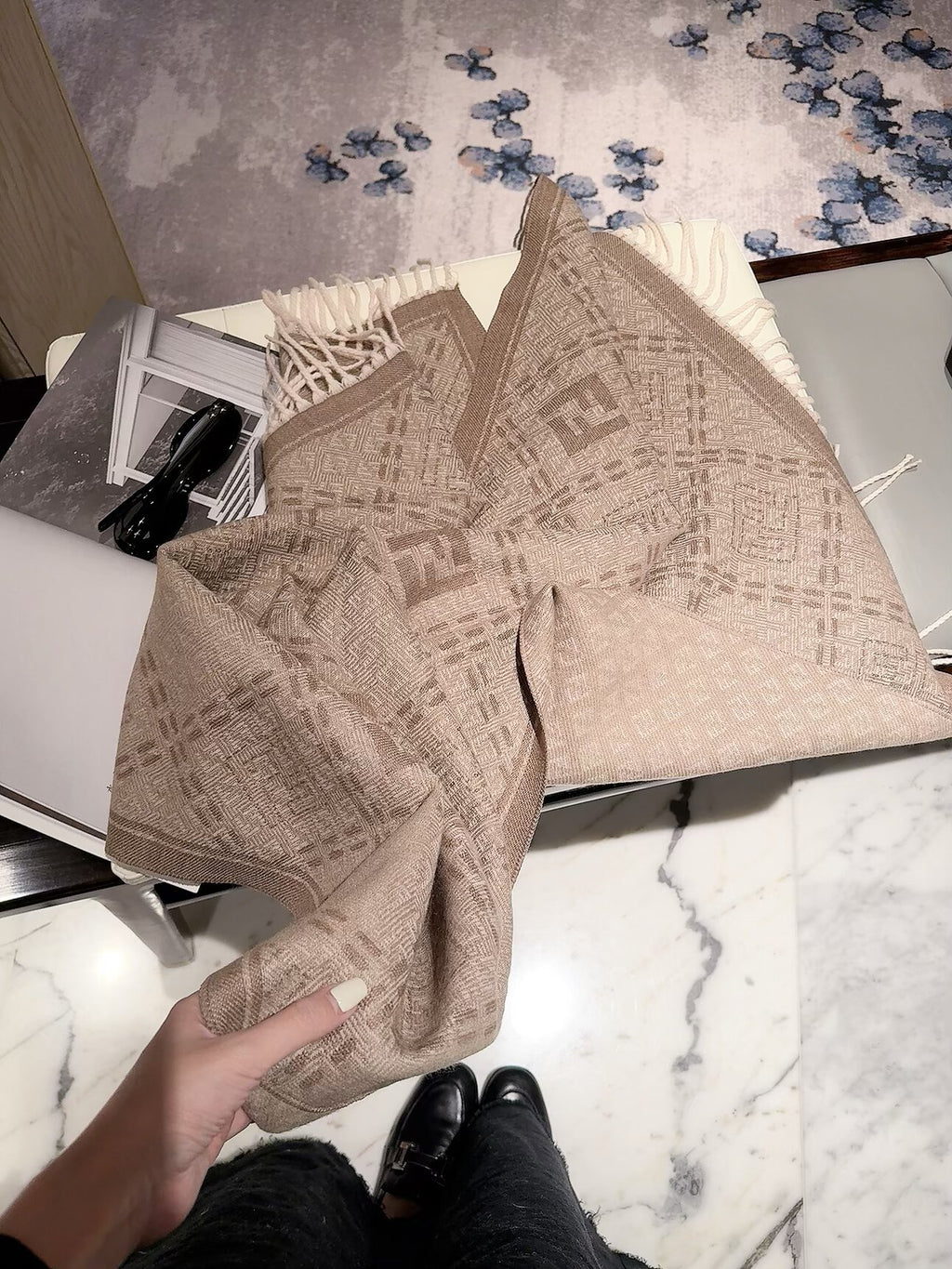 W1R86F118 Popular Winter Scarves