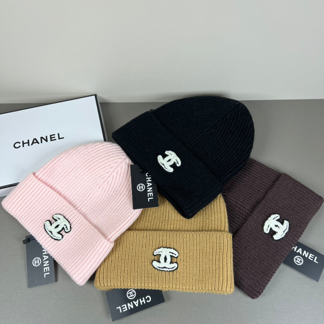 M1R96C33 Fashion hats