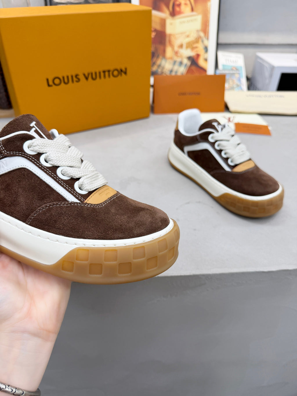 Z2P96E3 Fashion high-quality leather shoes