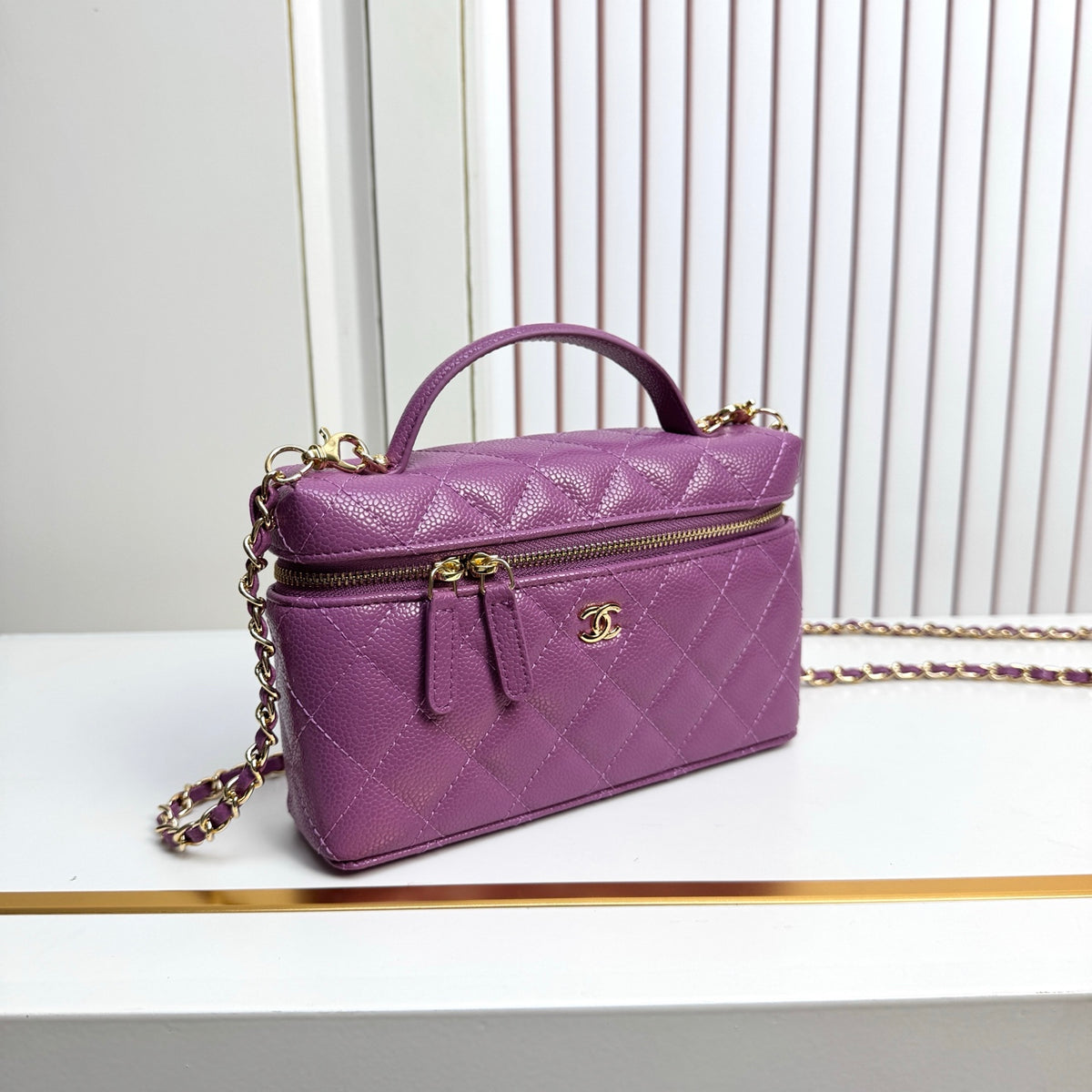 B1X66C19 Fashion leather bag
