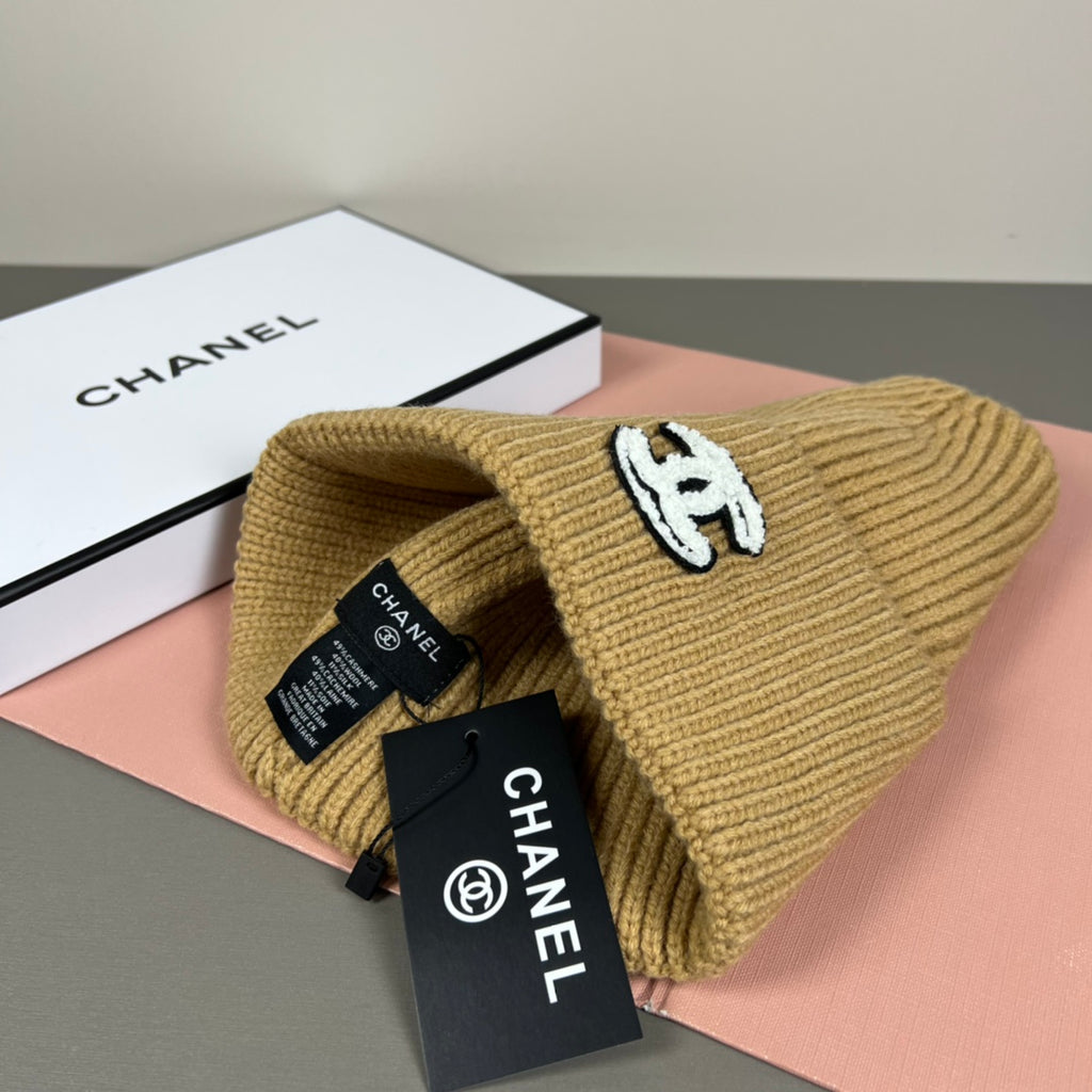 M1R96C33 Fashion hats