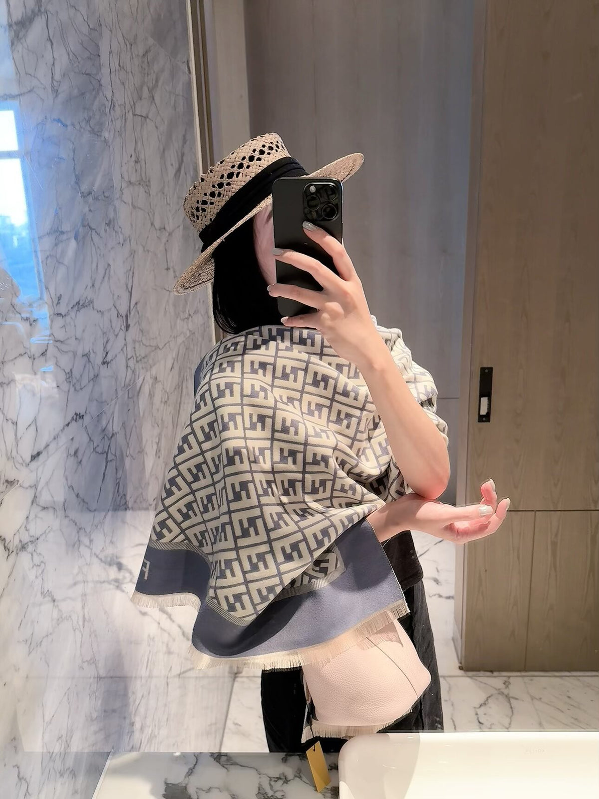 W1R96F23 Fashion Winter Scarves
