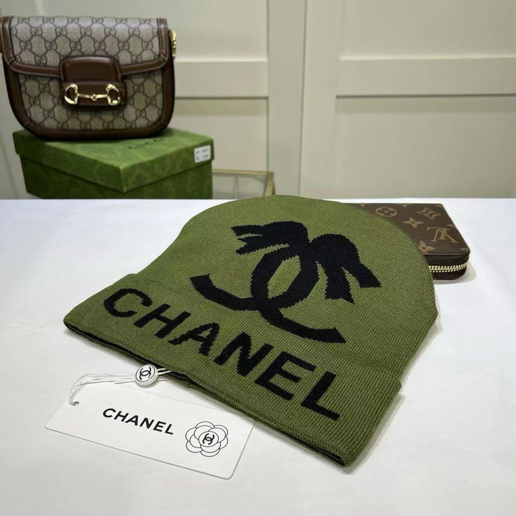 M1R86C40 Fashion hats