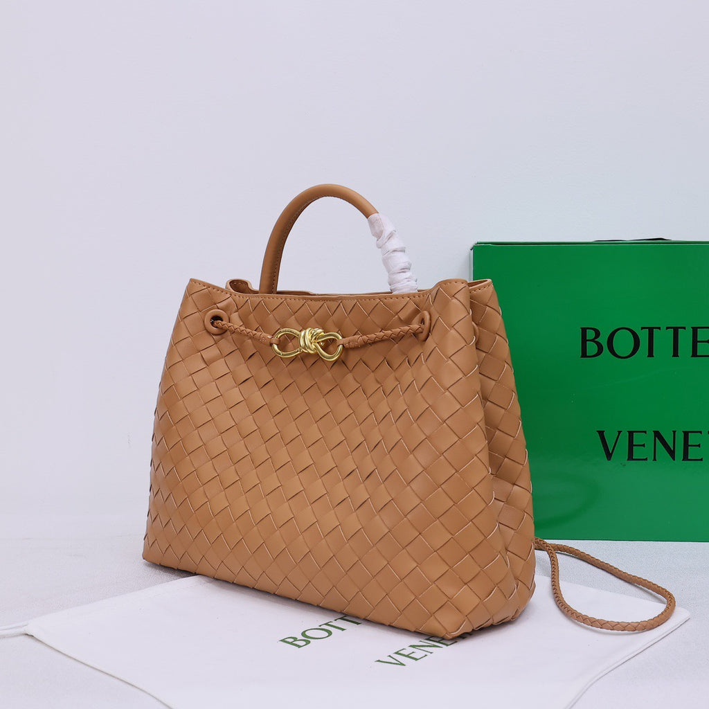 B1X66A35 Fashion high-quality leather bag