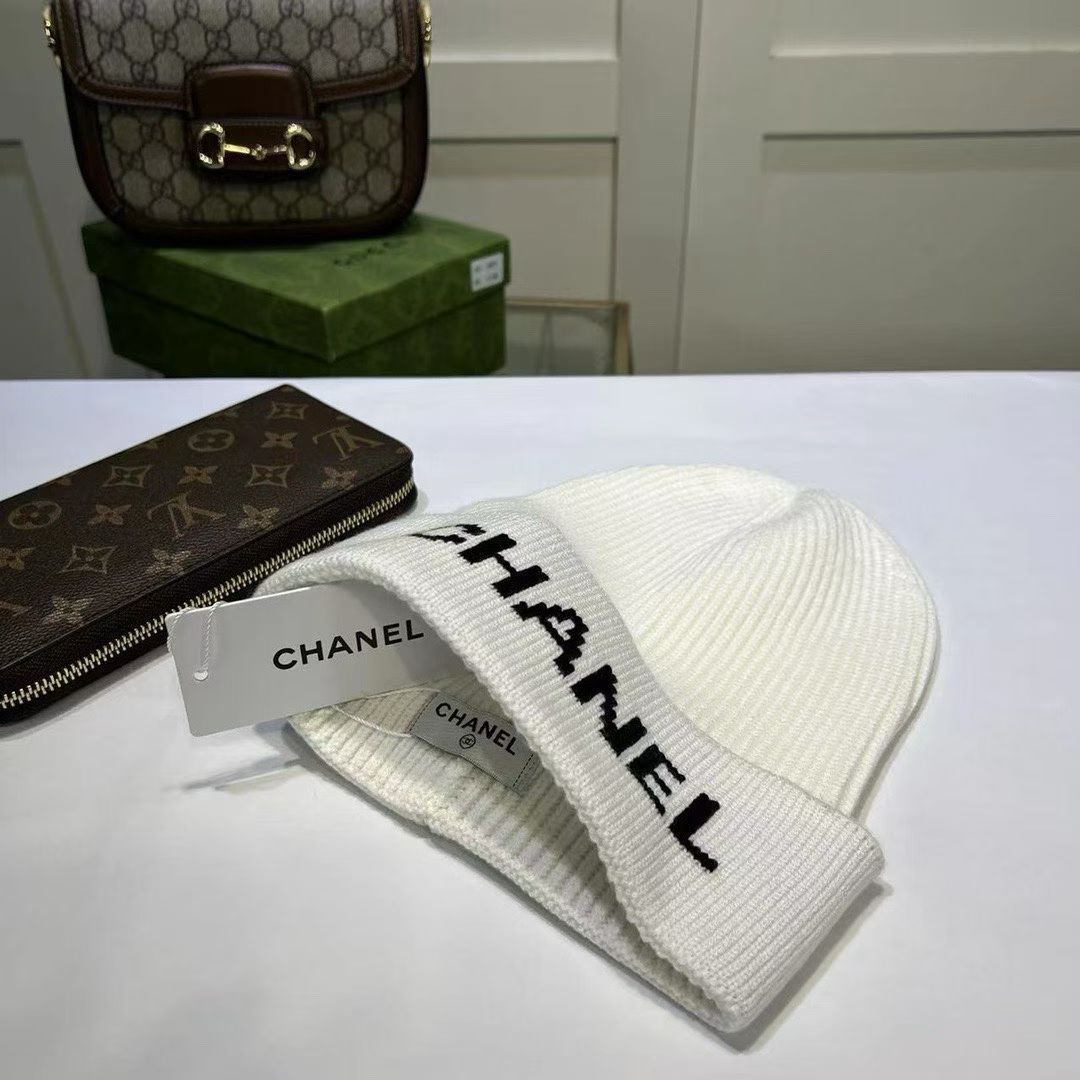 M1R86C36 Fashion hats