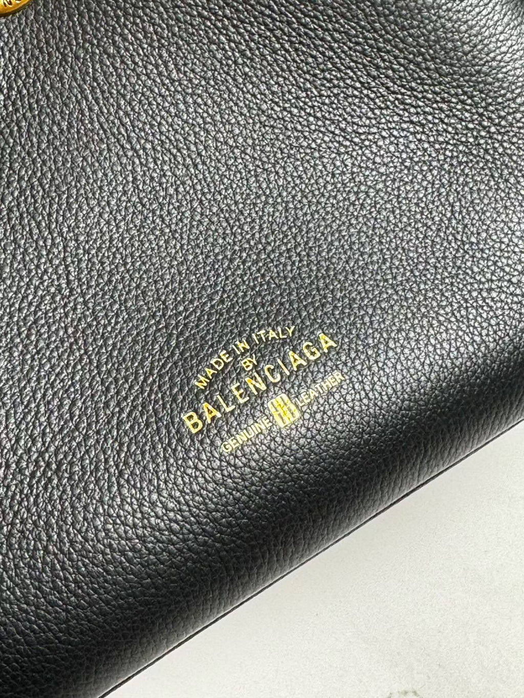 146PJ144B Popular leather bags