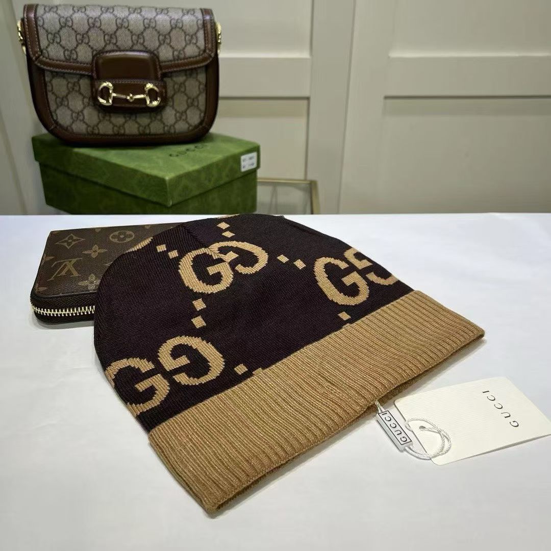 M1R86B90 Fashion hats