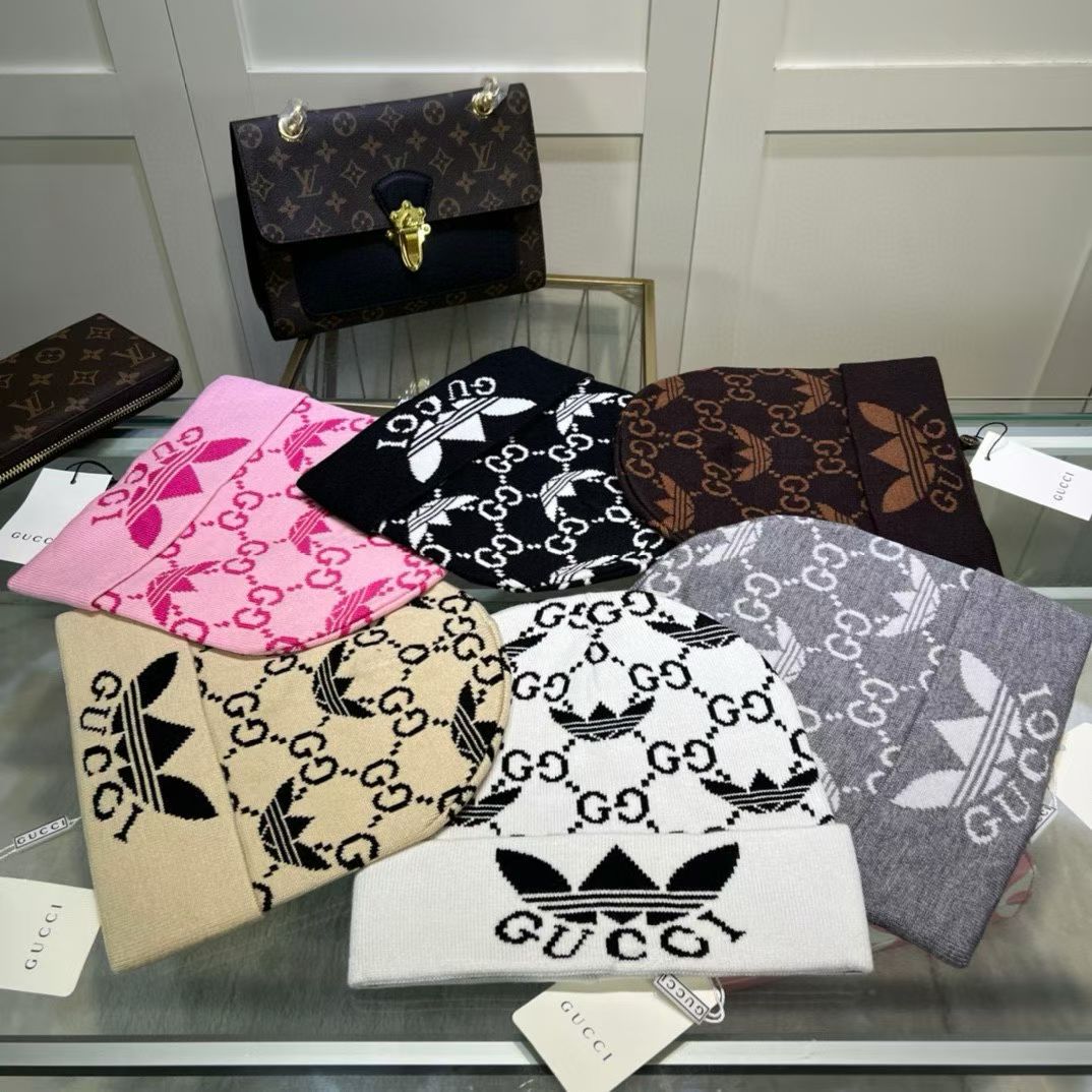 M1R86B84 Fashion hats