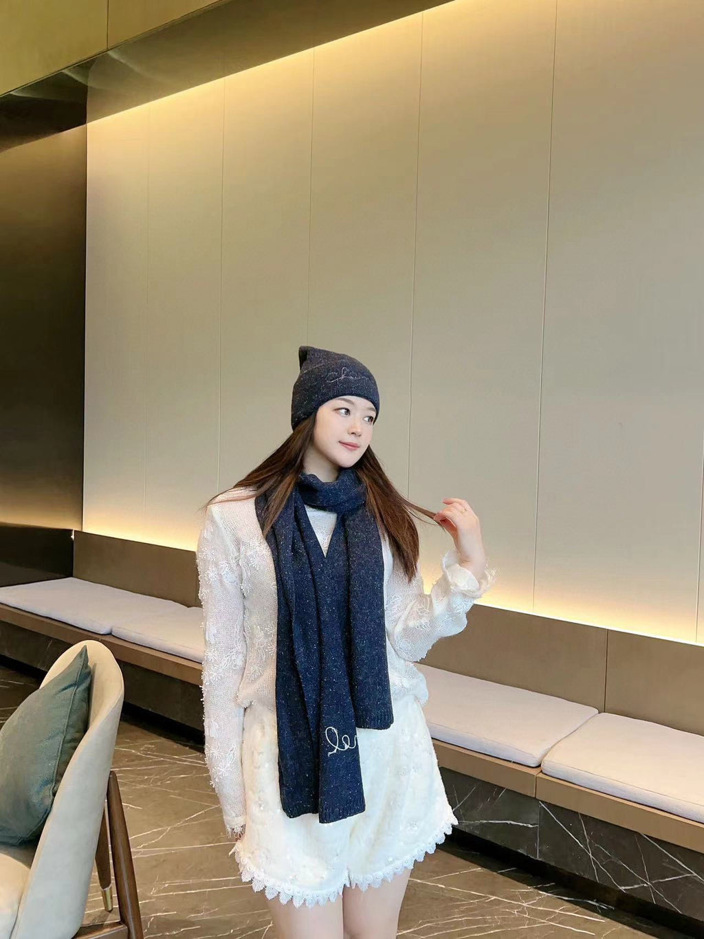 M1R96C9 Fashion Hat and scarf set