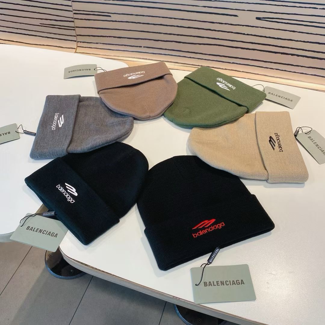 M1R86J93 Fashion hats