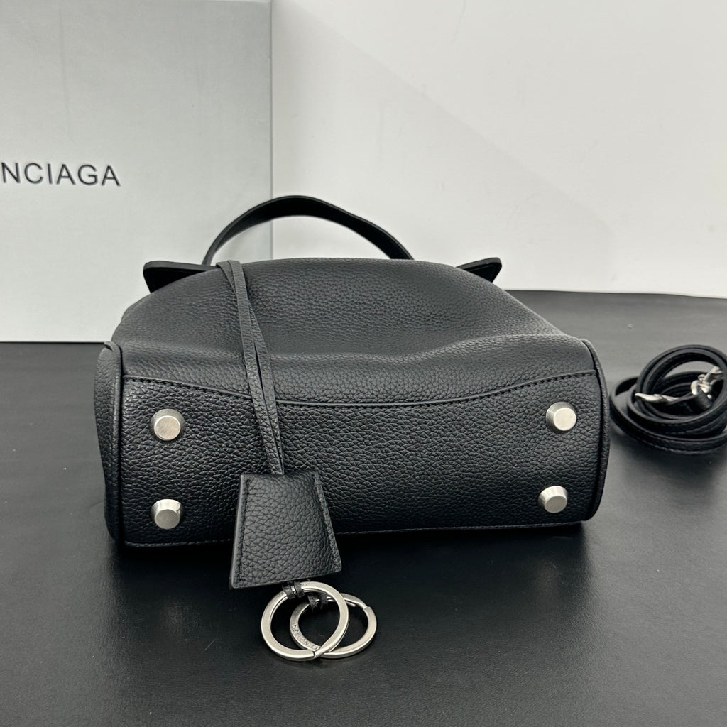 B1X56J31 Popular high-quality leather bag