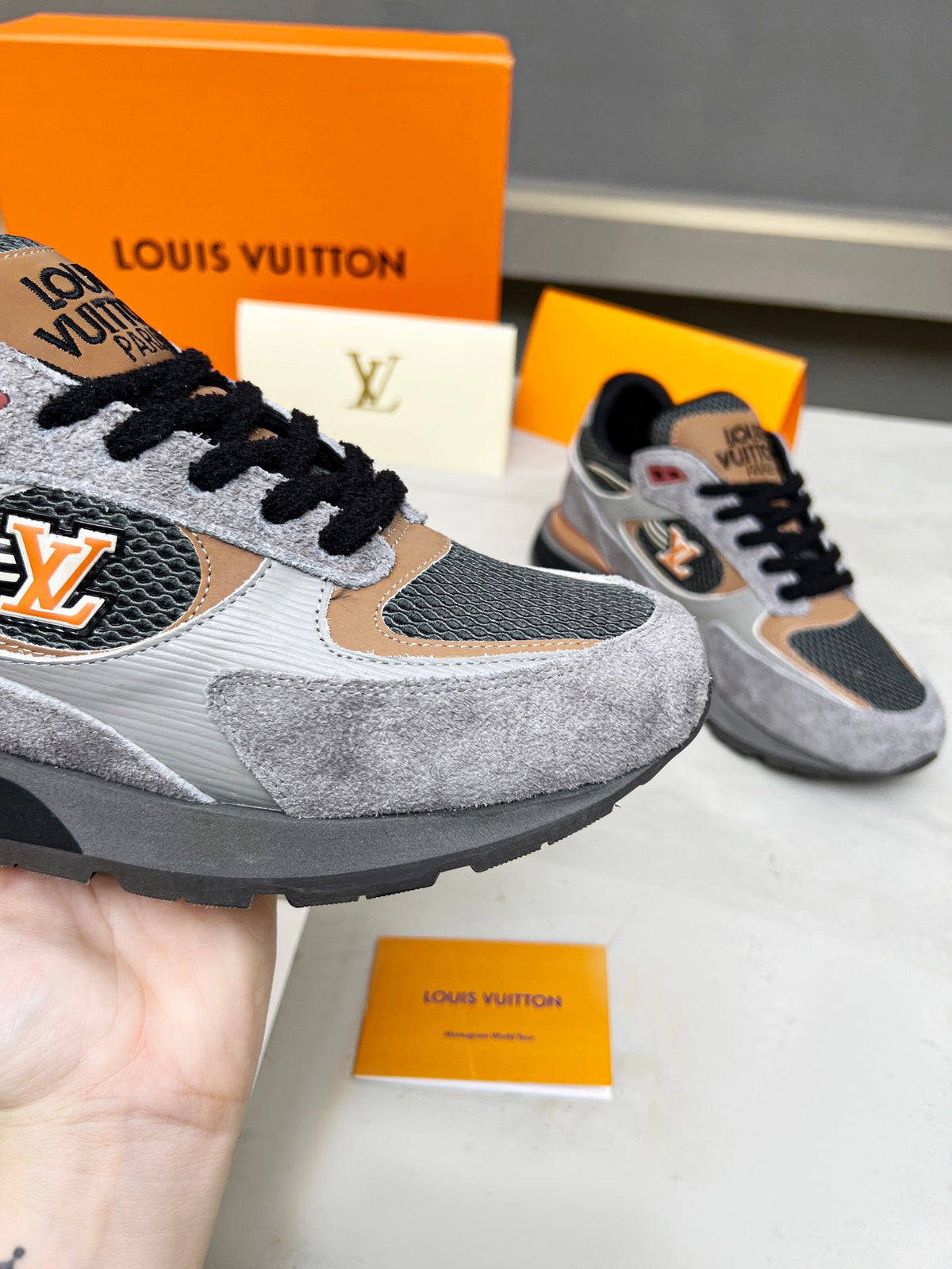 2105QE227Z Popular high-quality  Shoes