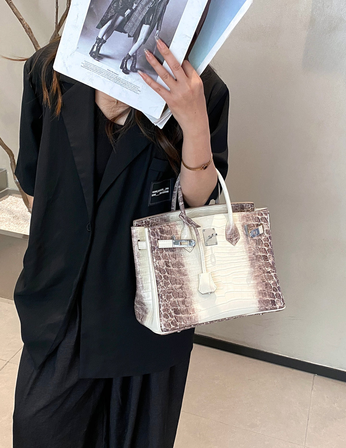 B1R86H2 Popular leather bag