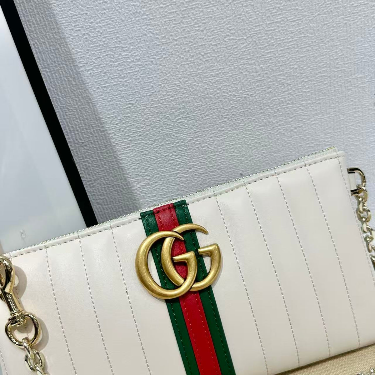 B1N96U33 Popular leather bag