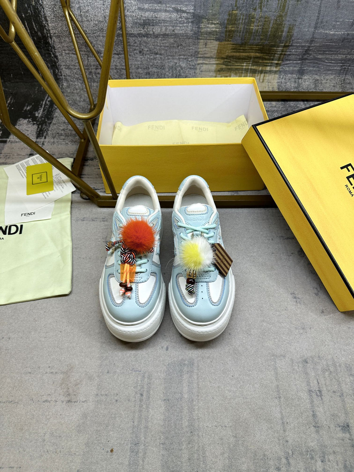 Z2P96F17 Fashion high-quality shoes