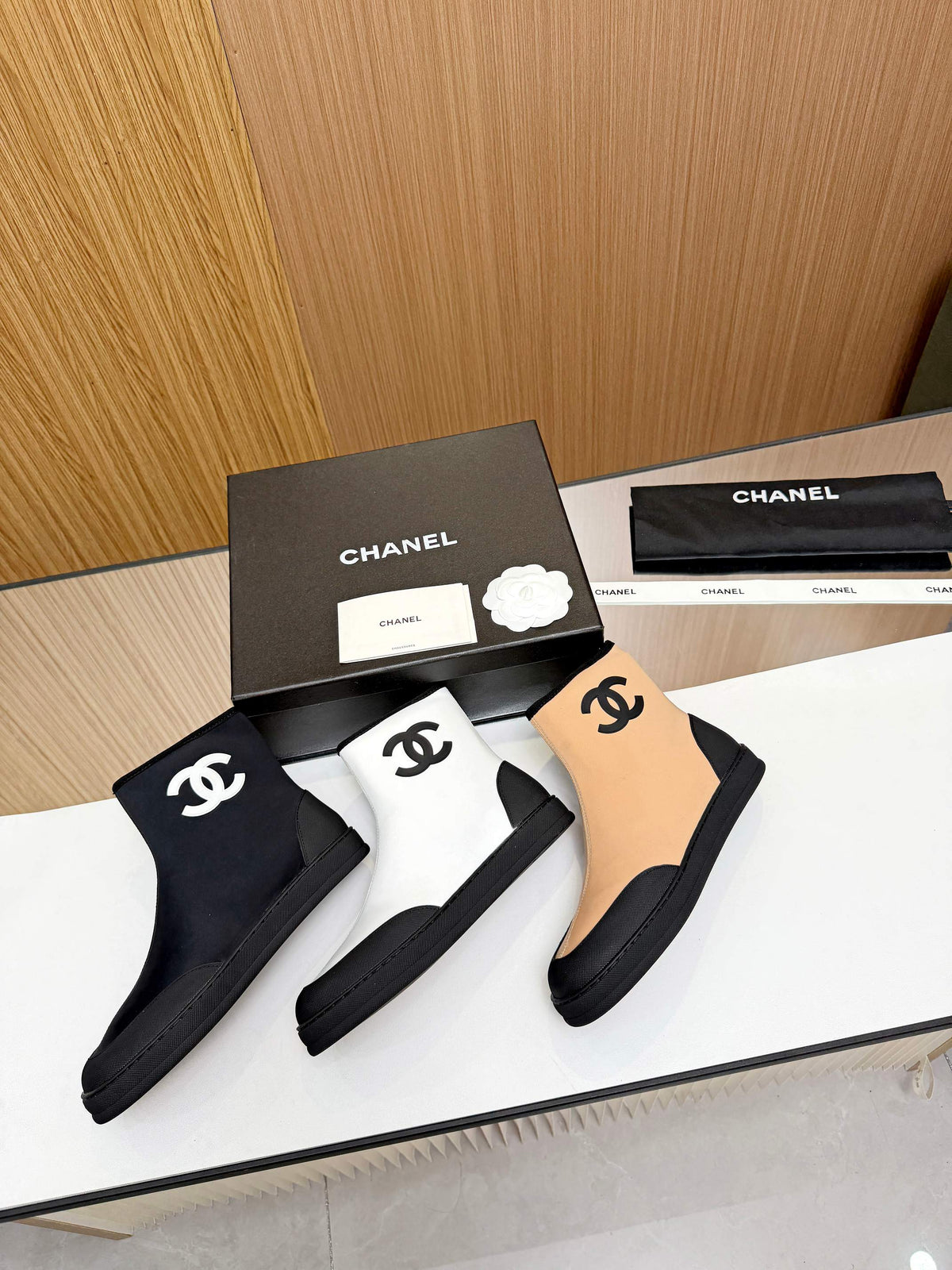 Z2P96C10 Popular high-quality shoes