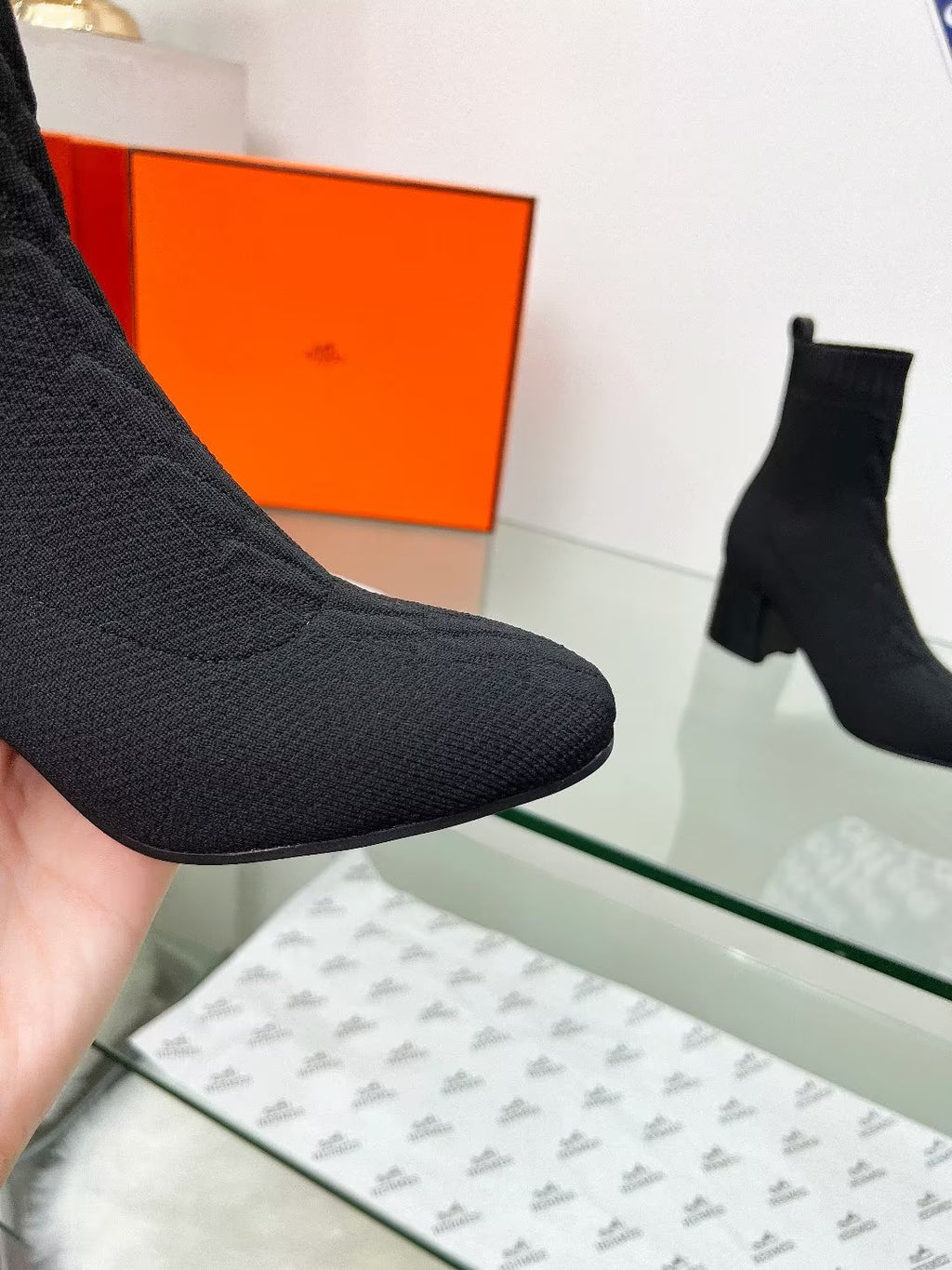 Z2P96H22 Popular high-quality shoes
