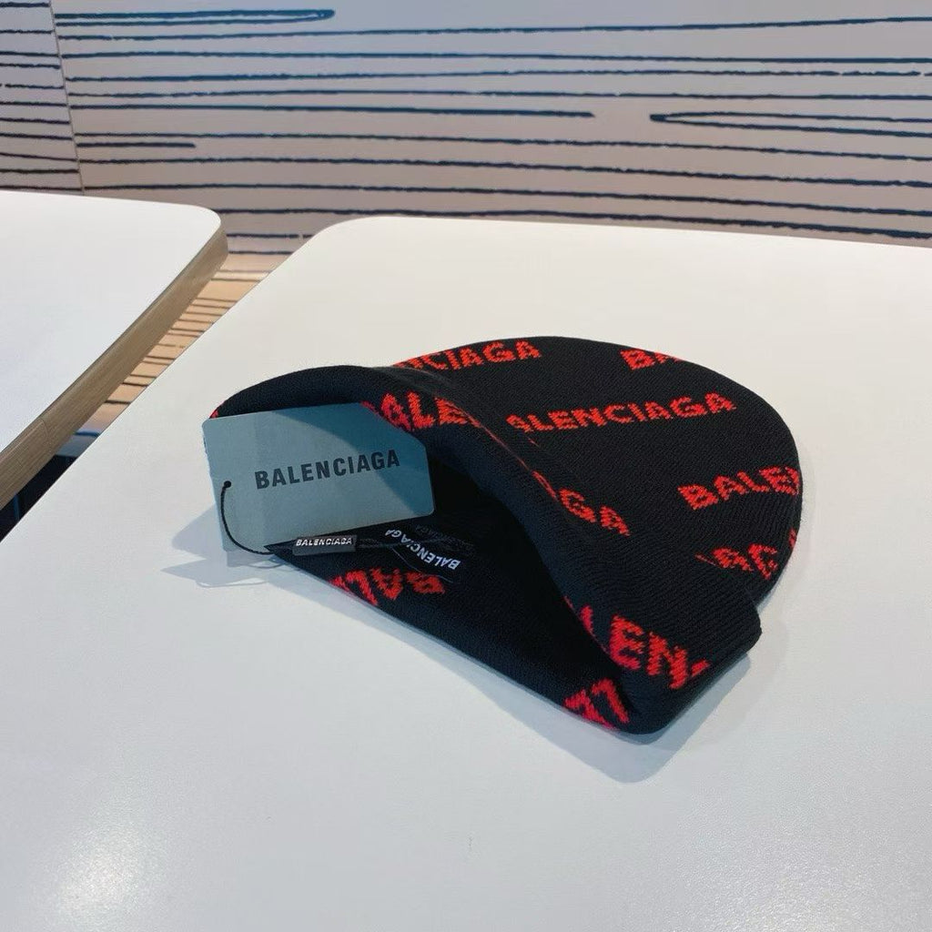 M1R86J94 Fashion hats