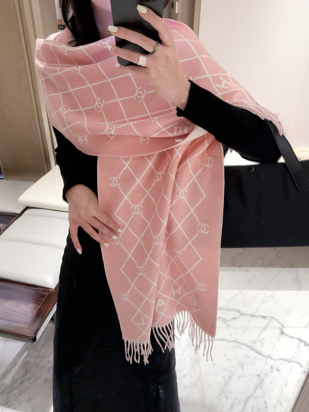 W1R86C90 Popular Winter Scarves
