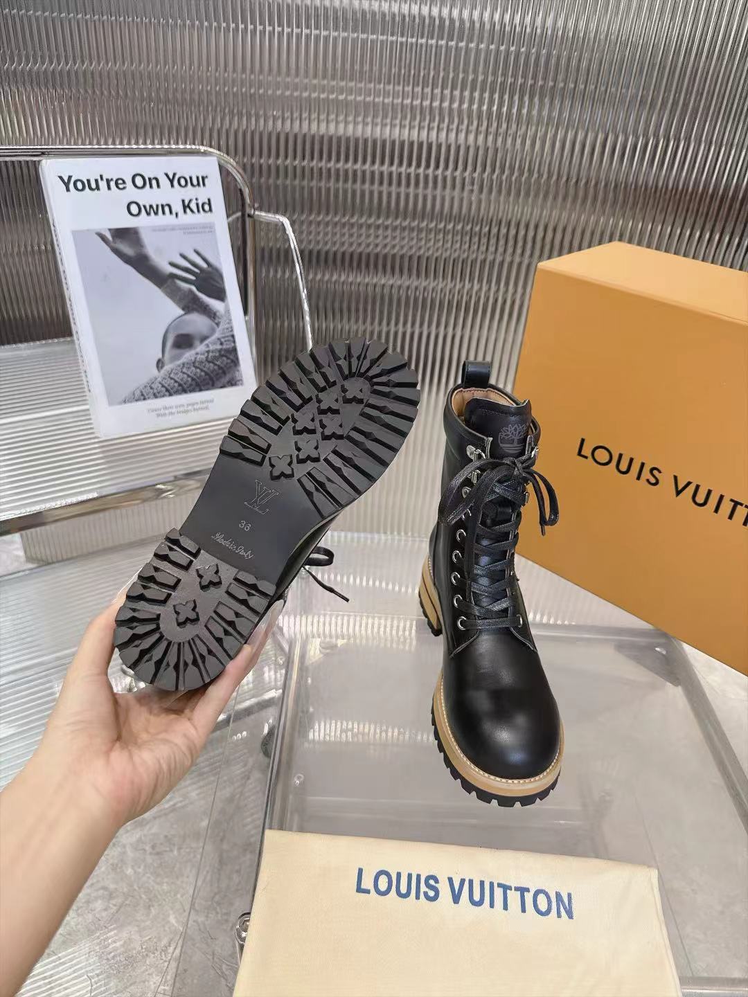 Z2R96E10 Popular high-quality leather shoes