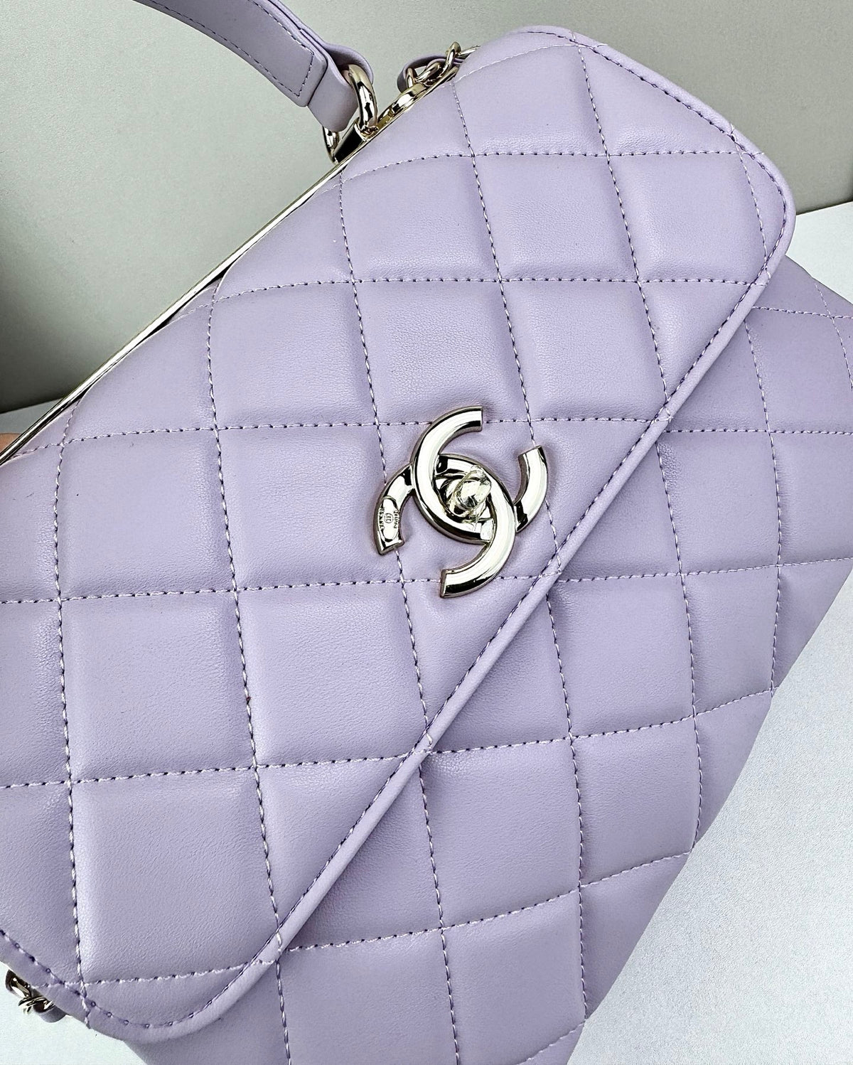 B1X76C8 Fashion leather bag