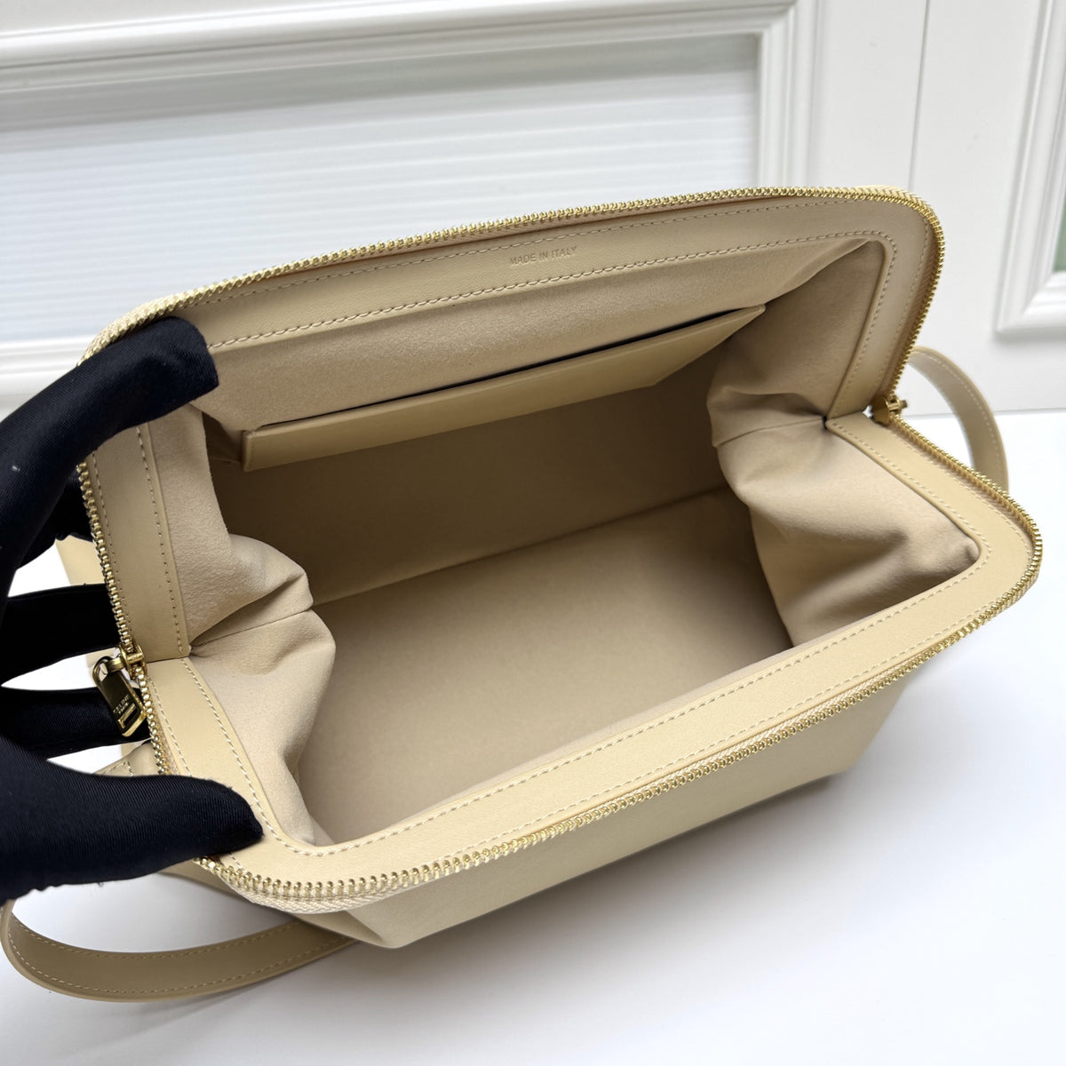 B1R106N1 Fashion leather bag
