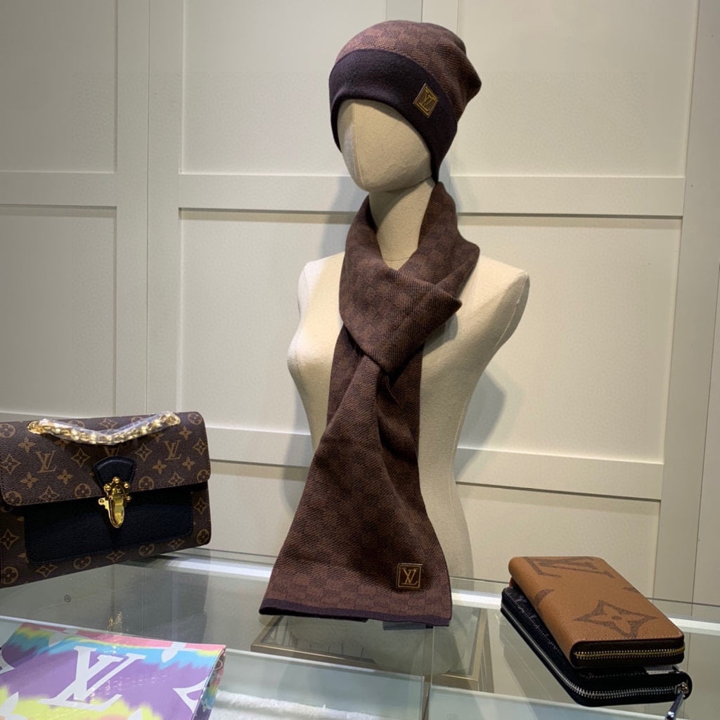 M1R96E22 Fashion Hat and scarf set