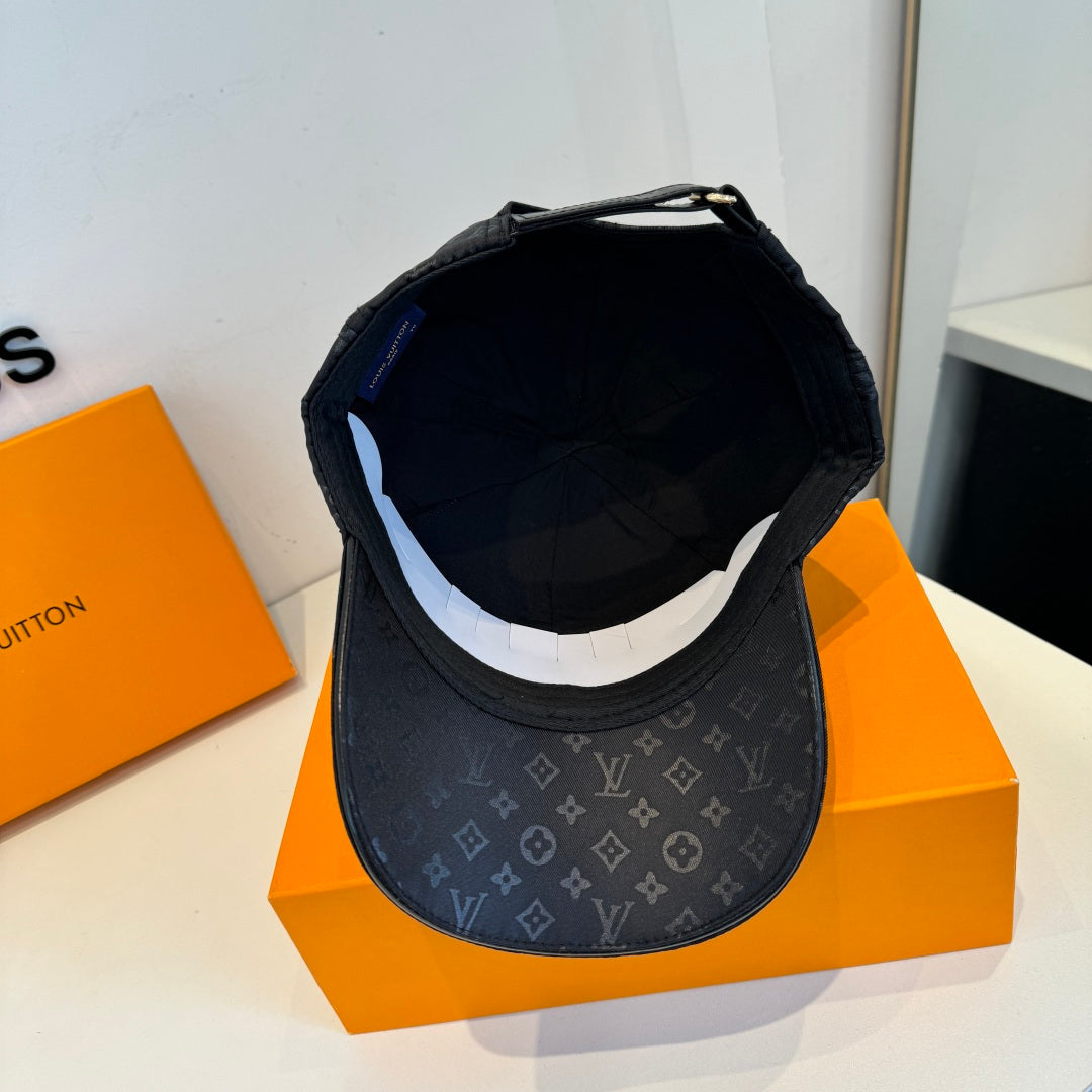 M1R96E29 Fashion hats