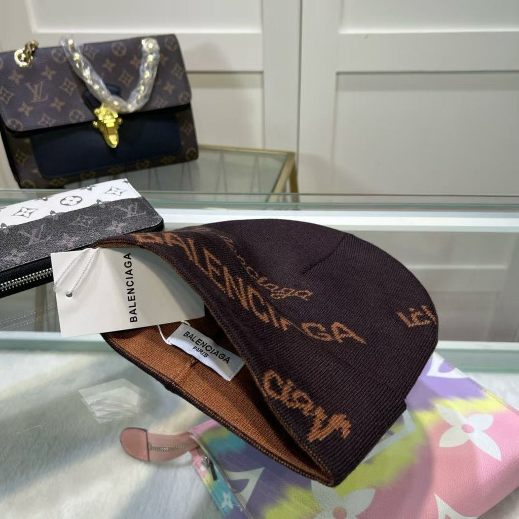M1R86J75 Fashion hats