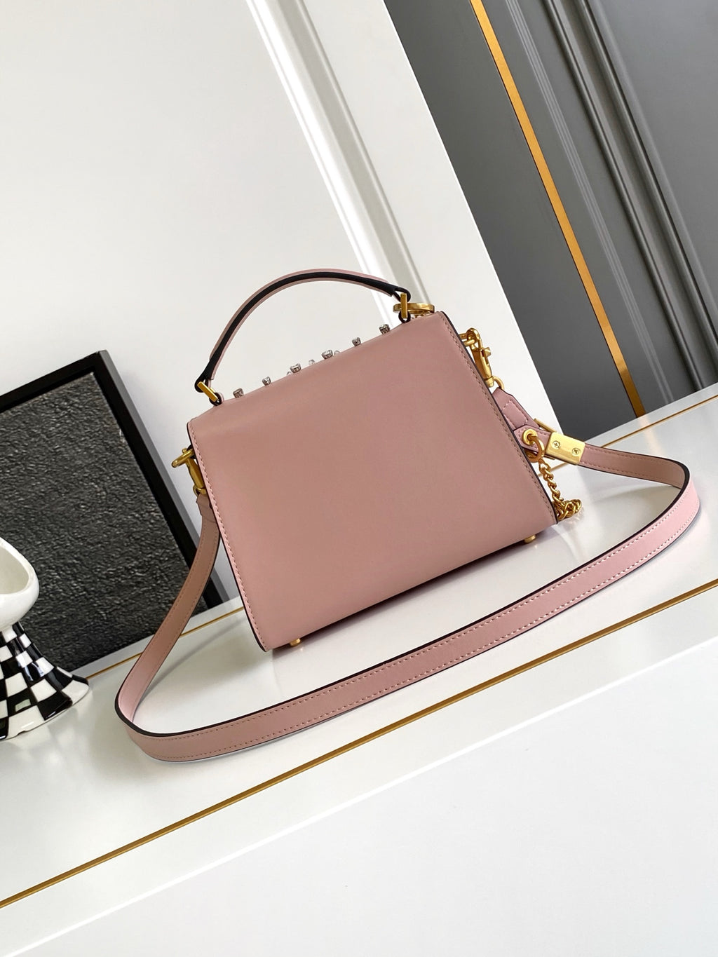 B1N96VL18 Popular leather bag